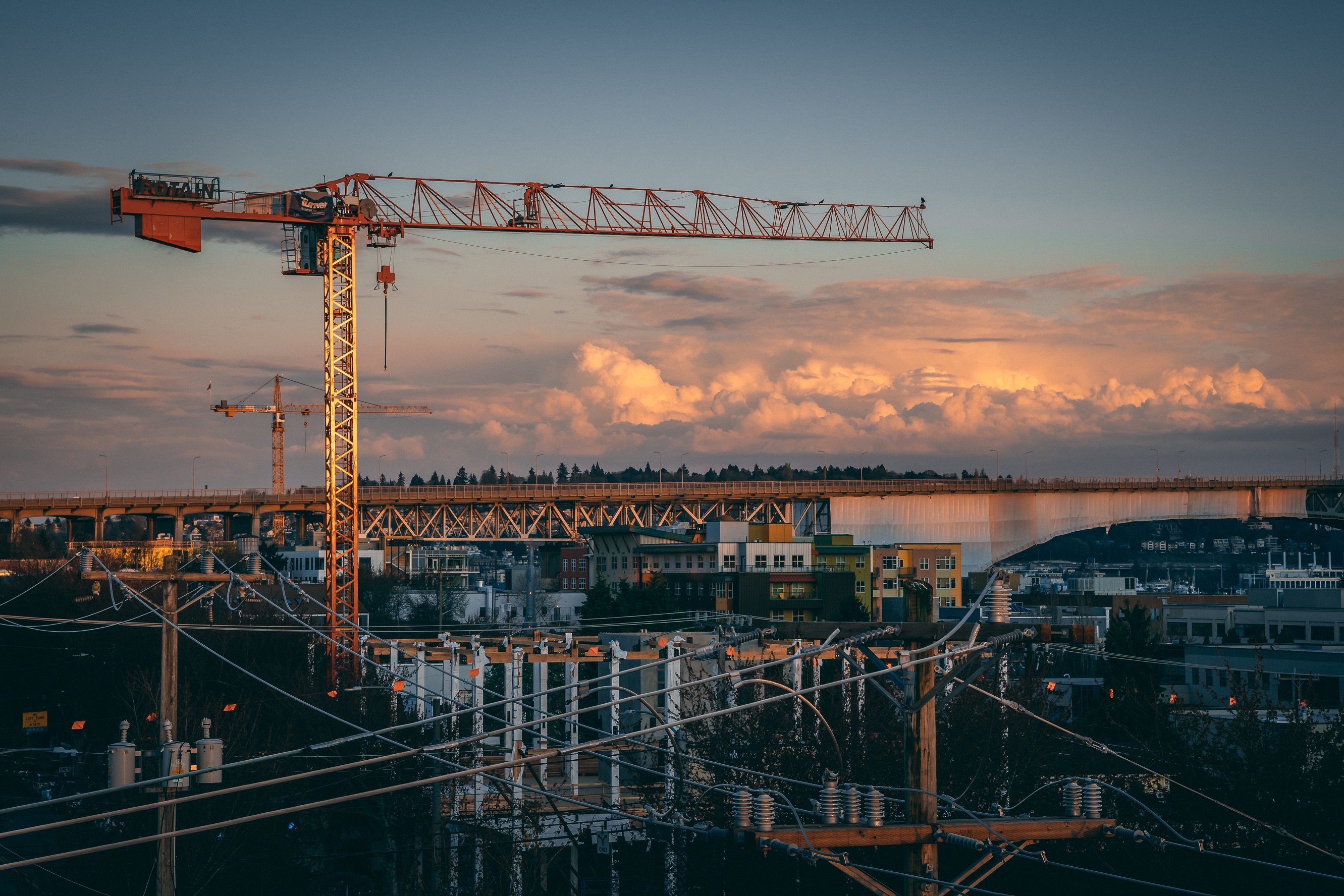 Heavy civil engineering construction
